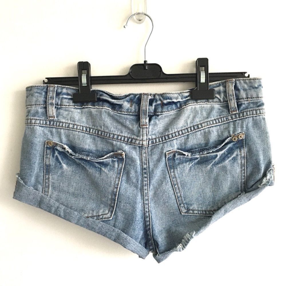 FREE PEOPLE Denim Shorts Distressed Rolled Hem 26 - Picture 2 of 5
